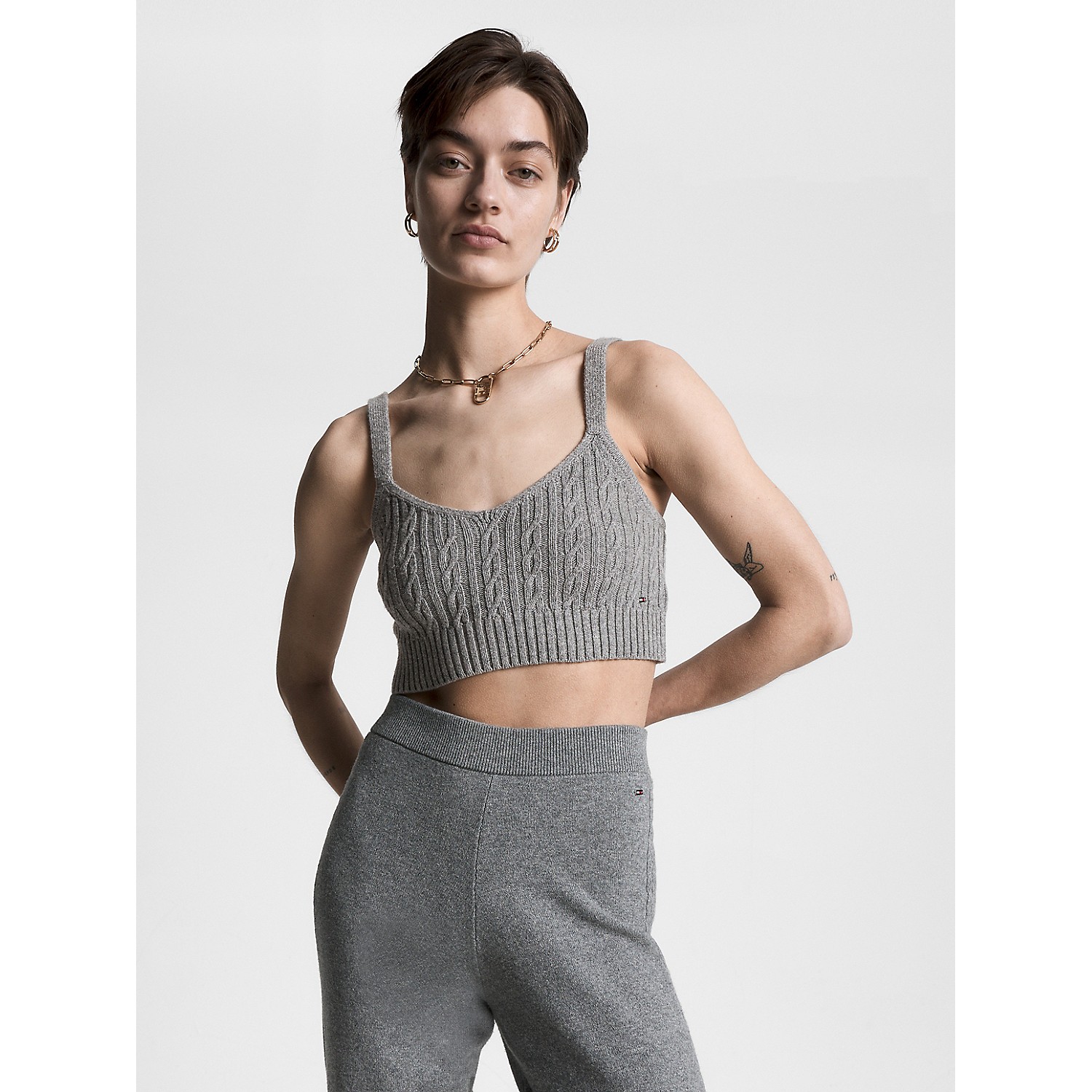 TOMMY HILFIGER Cropped Sweater Tank Top
